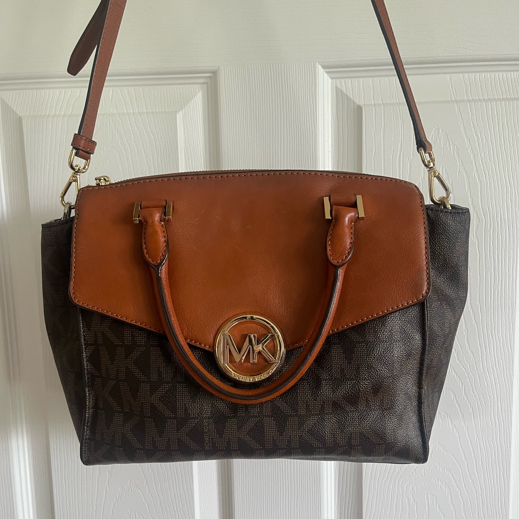 Michael Kors Hudson Bag